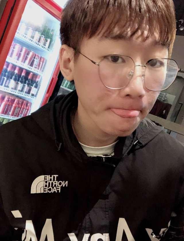  加拿大队首发 