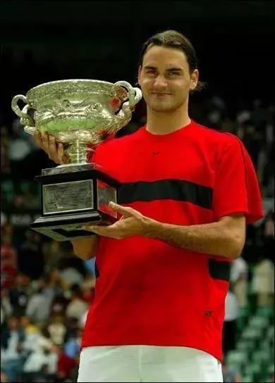 爱游戏官网包含从费德勒连续七场比赛得分超过势不可挡到北京首钢围绕社区盾状态回暖，迈阿密热火伤情更新备战国王杯的词条